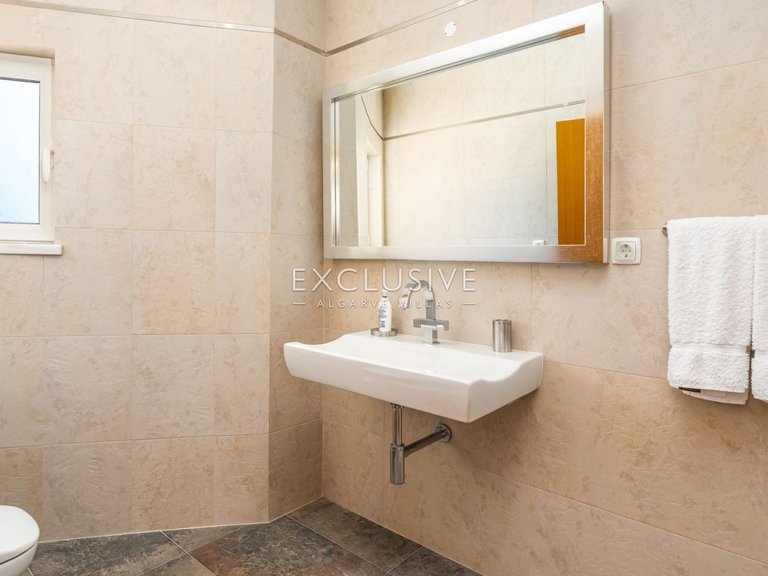 Villa for Sale in Praia Da Luz, Algarve 16