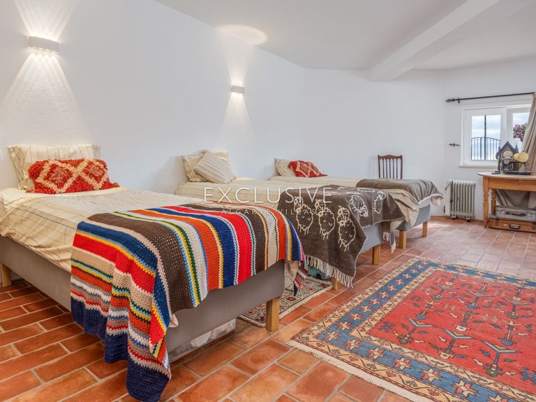 Villa for Sale in Praia Da Luz, Algarve 38