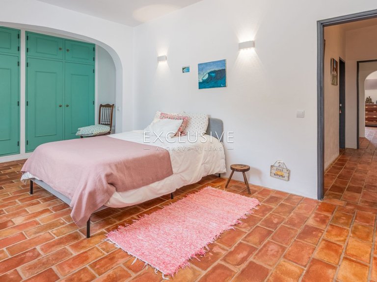 Villa for Sale in Praia Da Luz, Algarve 33