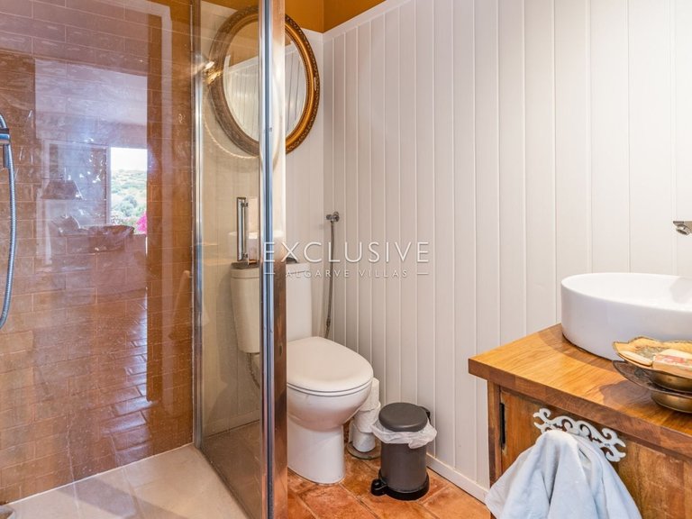 Villa for Sale in Praia Da Luz, Algarve 16