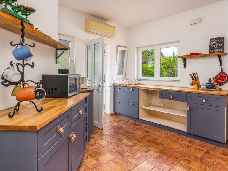 Villa for Sale in Praia Da Luz, Algarve 21