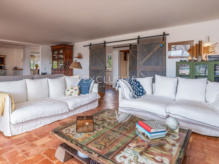 Villa for Sale in Praia Da Luz, Algarve 3