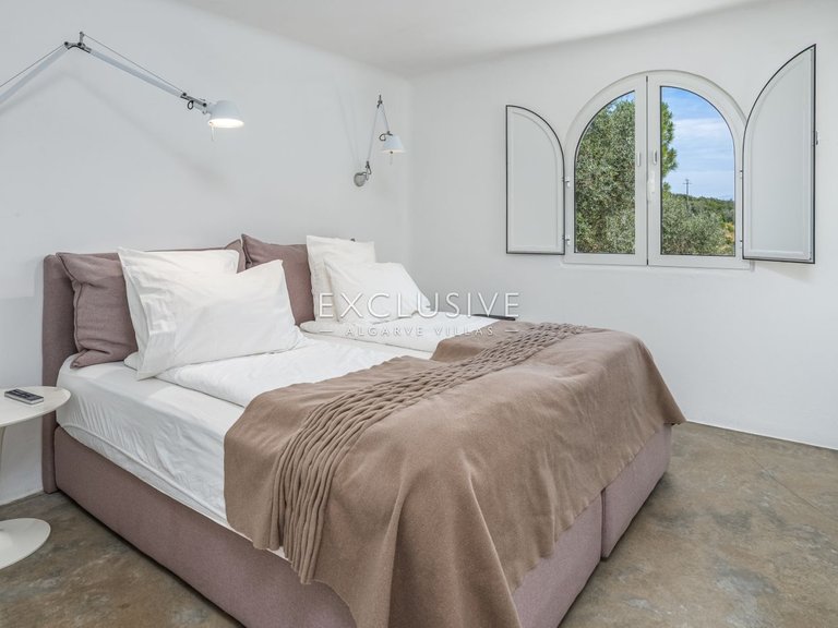 Villa for Sale in Lagos, Algarve 38