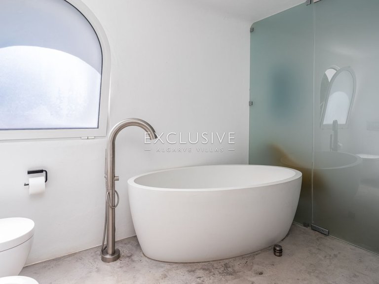 Villa for Sale in Lagos, Algarve 41