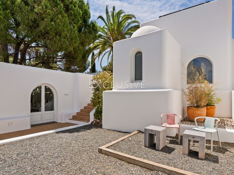 Villa for Sale in Lagos, Algarve 25