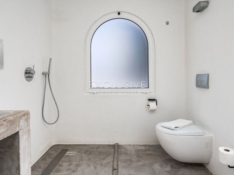 Villa for Sale in Lagos, Algarve 30