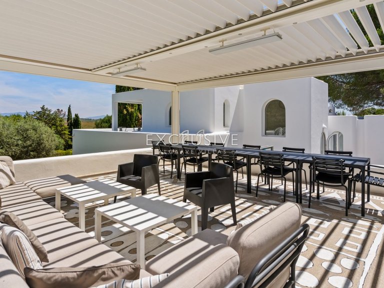 Villa for Sale in Lagos, Algarve 13