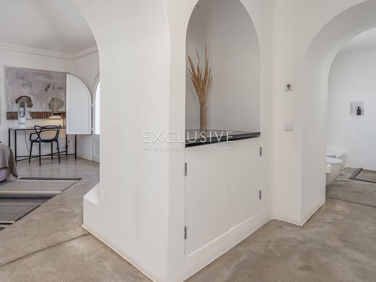 Villa for Sale in Lagos, Algarve 20