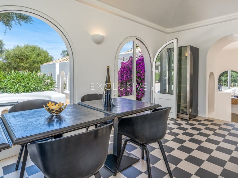 Villa for Sale in Lagos, Algarve 6
