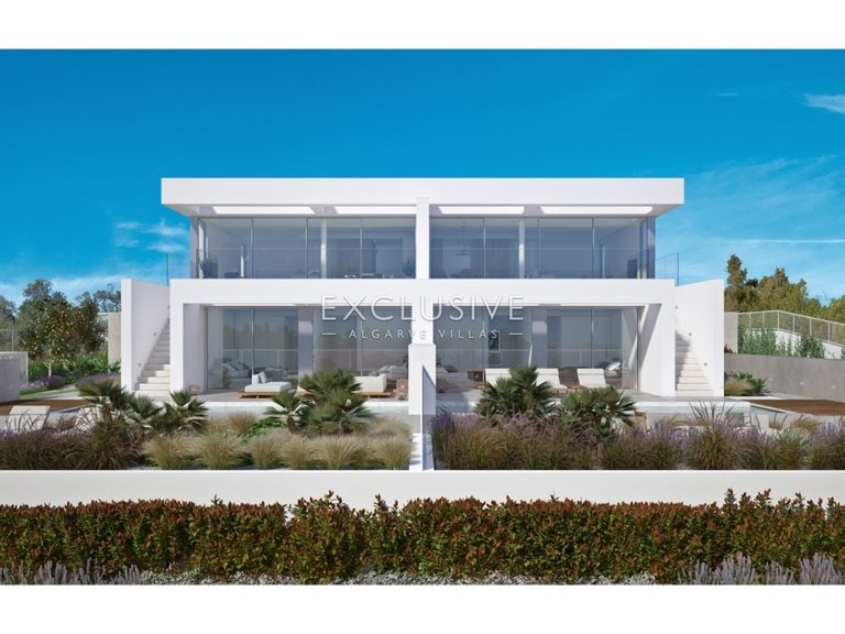 Villa for Sale in Praia Da Luz, Algarve 24