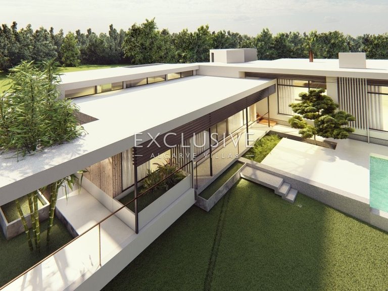 Villa for Sale in LoulÉ, Algarve 3