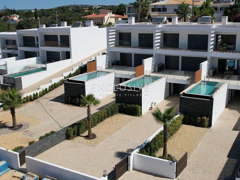 Villa for Sale in Almancil, Algarve 21
