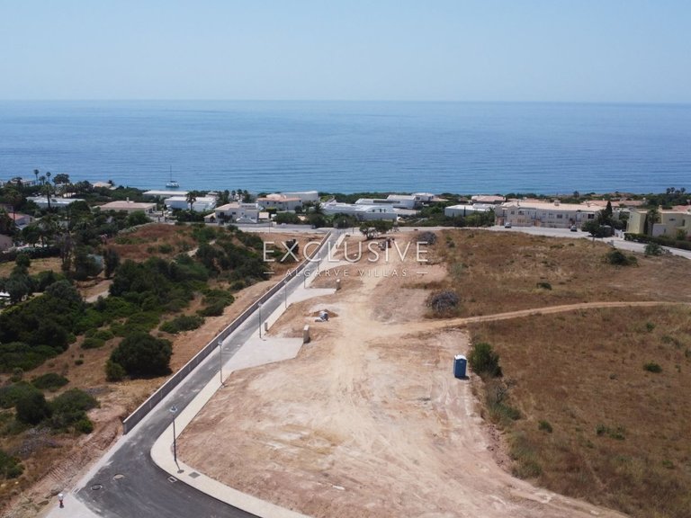 Plot for Sale in Praia Da Luz, Algarve 19