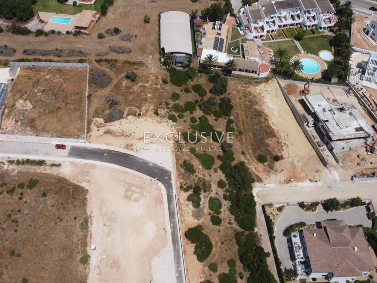 Plot for Sale in Praia Da Luz, Algarve 9