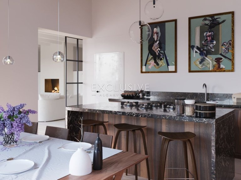 Villa for Sale in Carvoeiro, Algarve 11