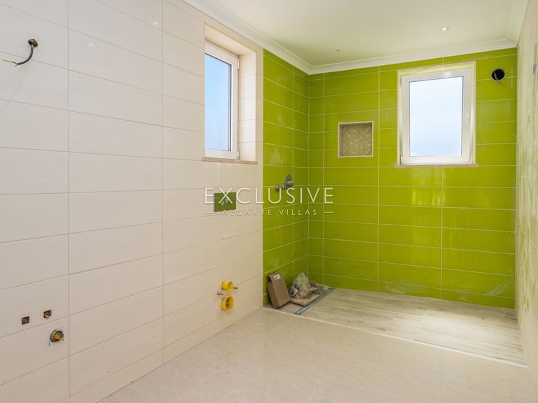 Villa for Sale in Lagos, Algarve 11