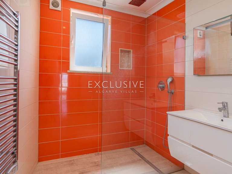 Villa for Sale in Lagos, Algarve 14