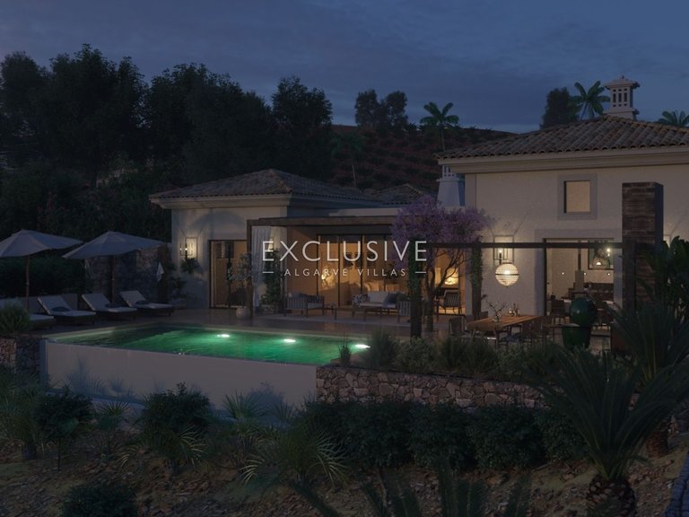 Villa for Sale in Carvoeiro, Algarve 21