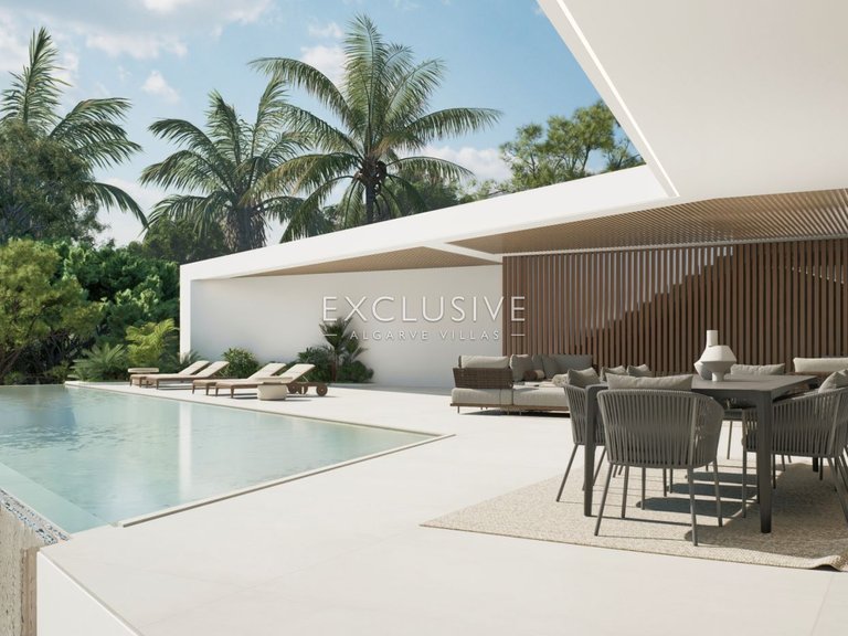 Villa for Sale in Vale Do Lobo, Algarve 8
