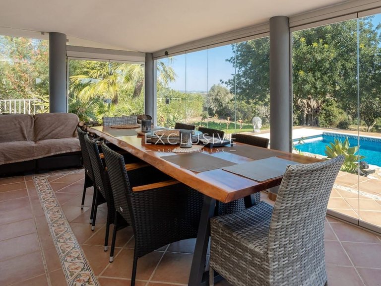 Villa for Sale in Carvoeiro, Algarve 15