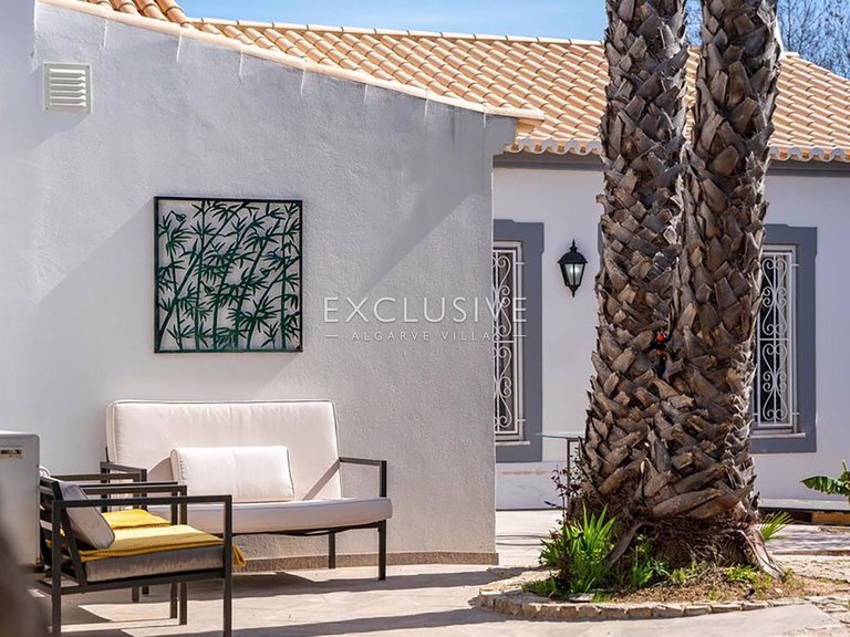 Villa for Sale in Carvoeiro, Algarve 28