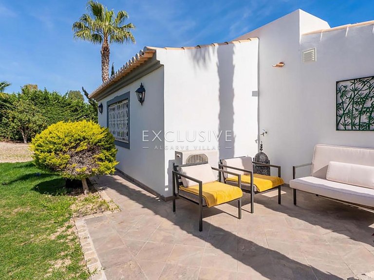Villa for Sale in Carvoeiro, Algarve 26