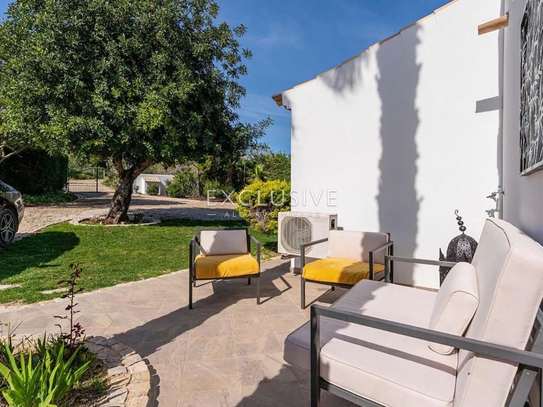 Villa for Sale in Carvoeiro, Algarve 27