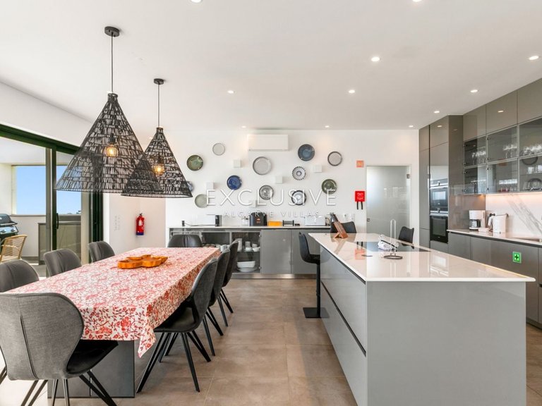 Villa for Sale in Praia Da Luz, Algarve 5