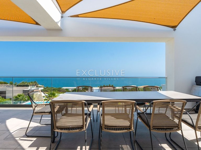 Villa for Sale in Praia Da Luz, Algarve 6