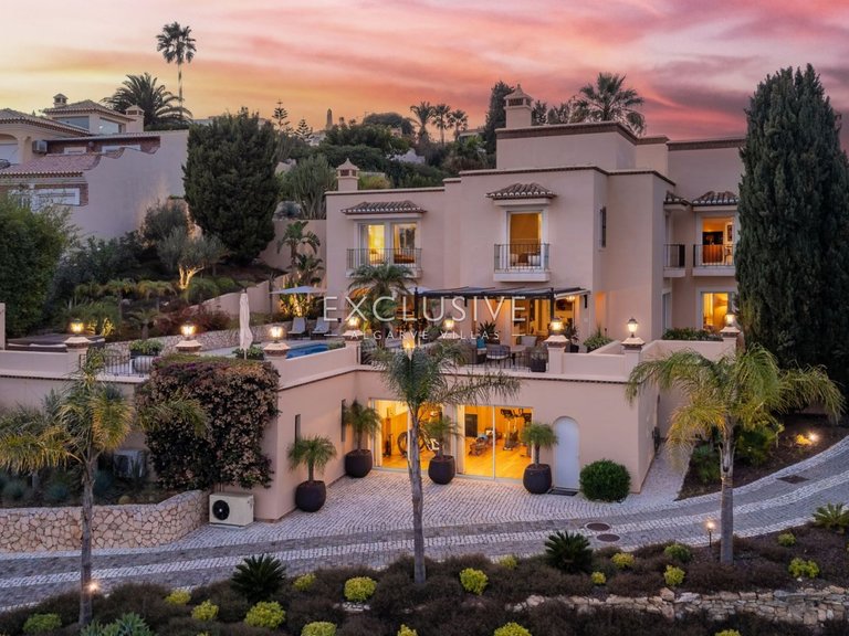 Villa for Sale in Praia Da Luz, Algarve 48