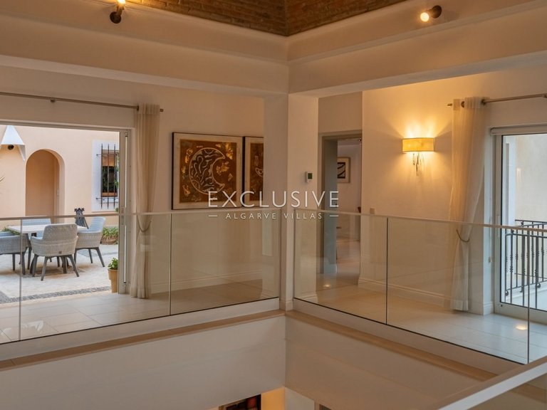 Villa for Sale in Praia Da Luz, Algarve 39