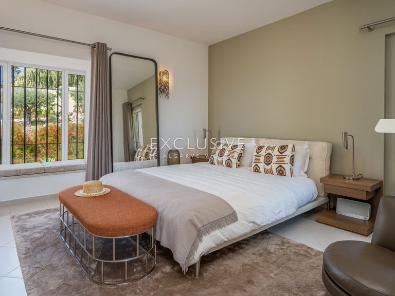 Villa for Sale in Praia Da Luz, Algarve 27