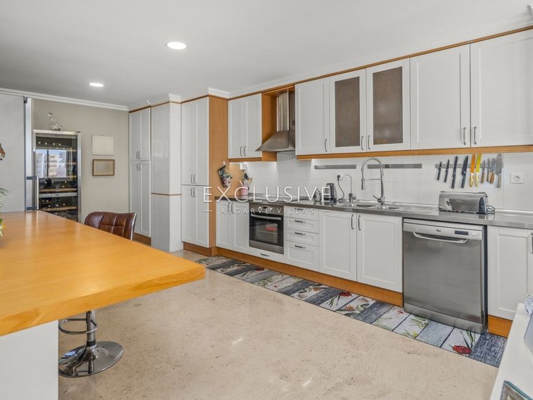 Apartment for Sale in Lagos, Algarve 4