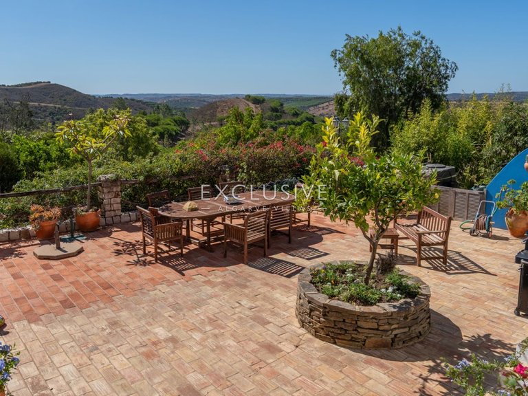 Villa for Sale in Bensafrim, Algarve 48