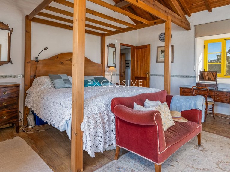 Villa for Sale in Bensafrim, Algarve 29