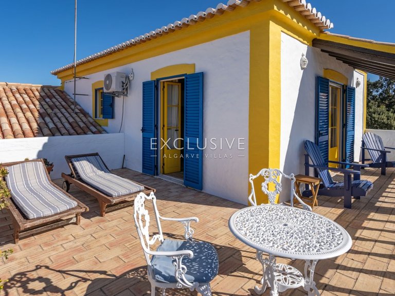 Villa for Sale in Bensafrim, Algarve 33