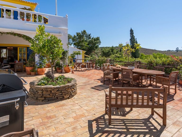 Villa for Sale in Bensafrim, Algarve 27