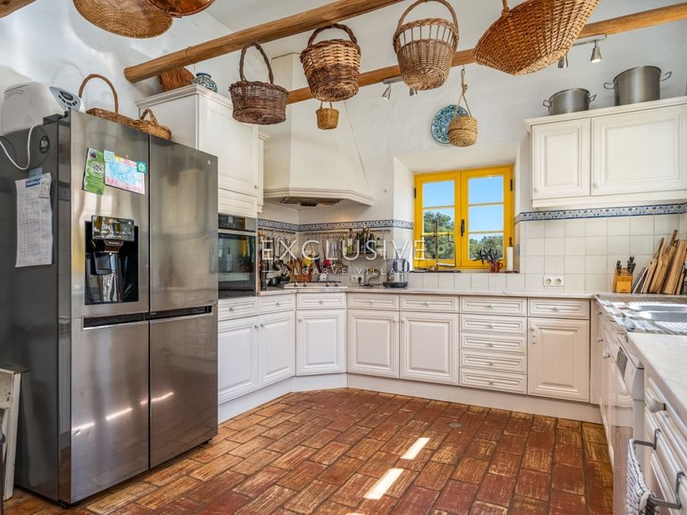 Villa for Sale in Bensafrim, Algarve 21