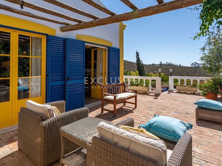 Villa for Sale in Bensafrim, Algarve 20