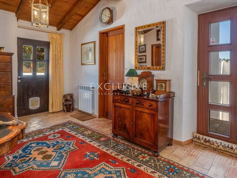 Villa for Sale in Bensafrim, Algarve 12