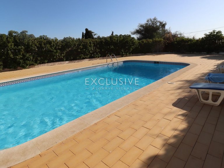Villa for Sale in Carvoeiro, Algarve 8