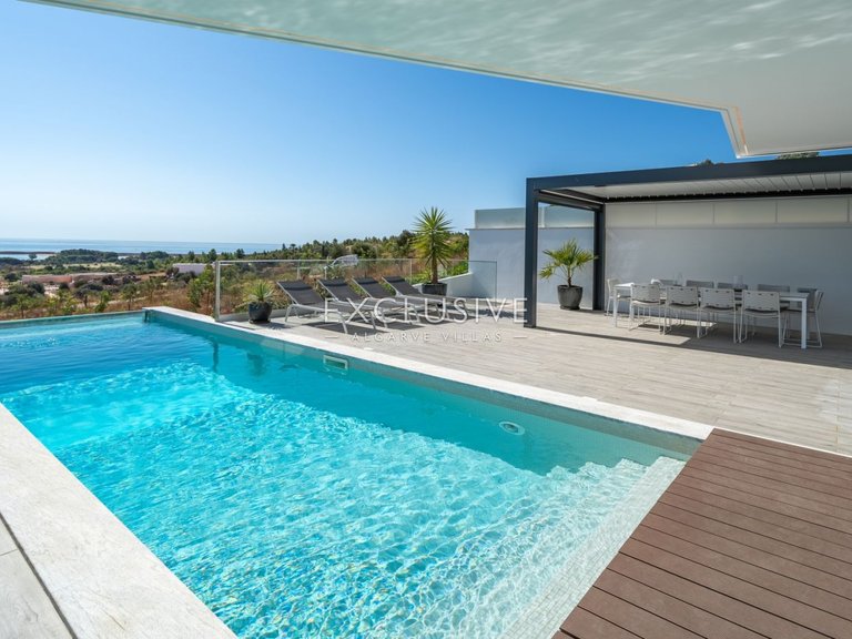 Villa for Sale in Lagos, Algarve 31