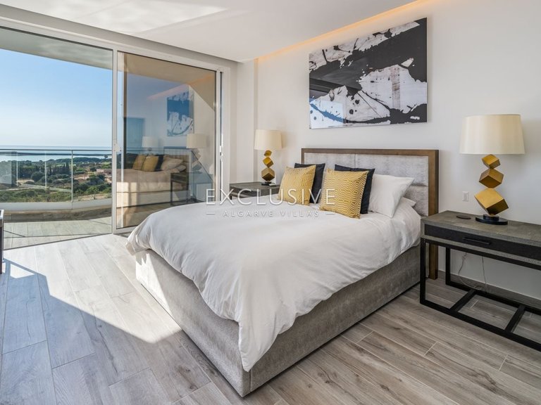 Villa for Sale in Lagos, Algarve 22