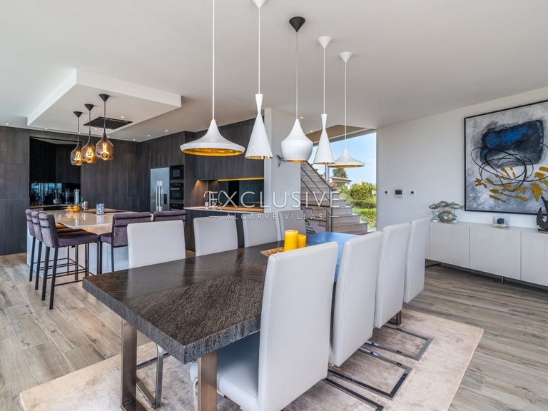 Villa for Sale in Lagos, Algarve 5