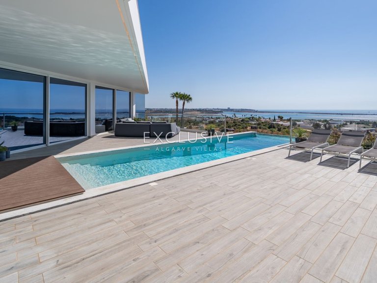 Villa for Sale in Lagos, Algarve 30