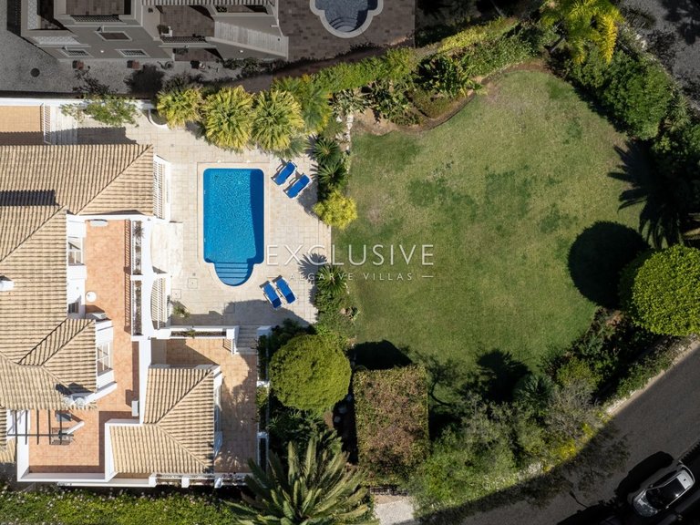 Villa for Sale in PortimÃo, Algarve 37