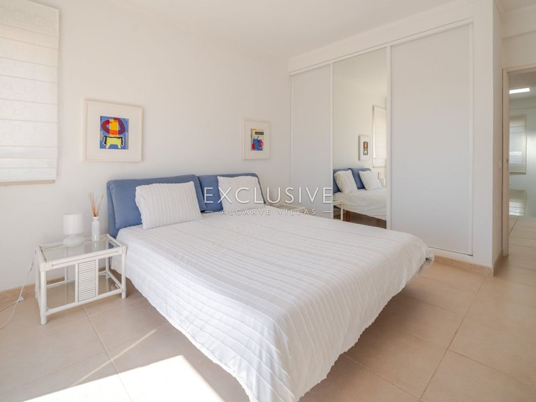 Villa for Sale in PortimÃo, Algarve 18