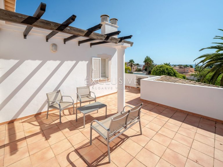 Villa for Sale in PortimÃo, Algarve 23