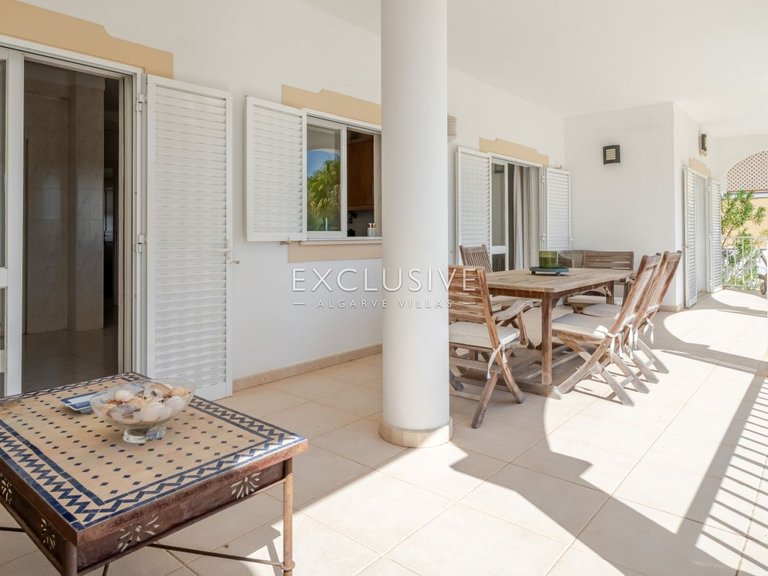 Villa for Sale in PortimÃo, Algarve 32