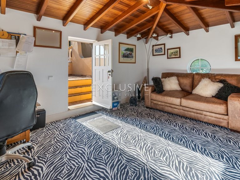 Villa for Sale in Praia Da Luz, Algarve 38